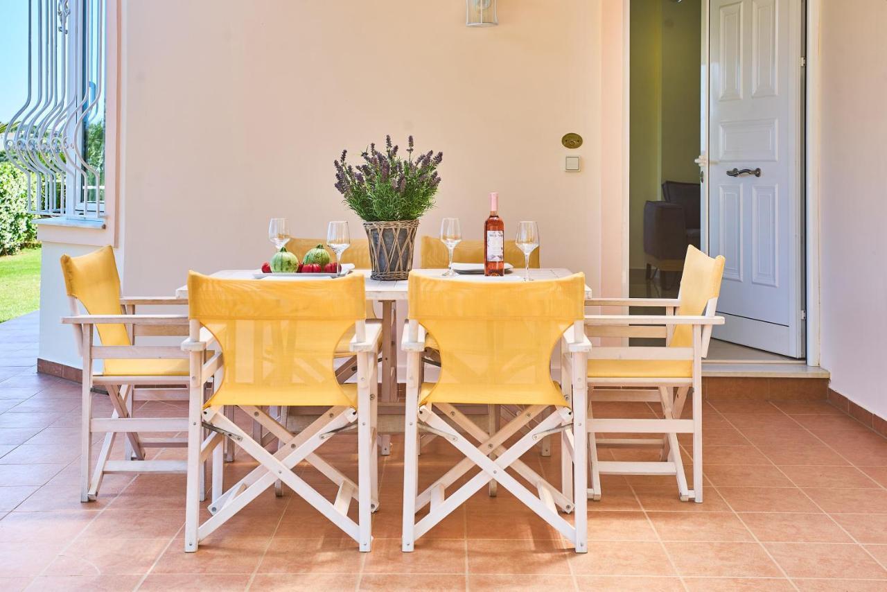 Villa Moma Palio Gerani ภายนอก รูปภาพ
