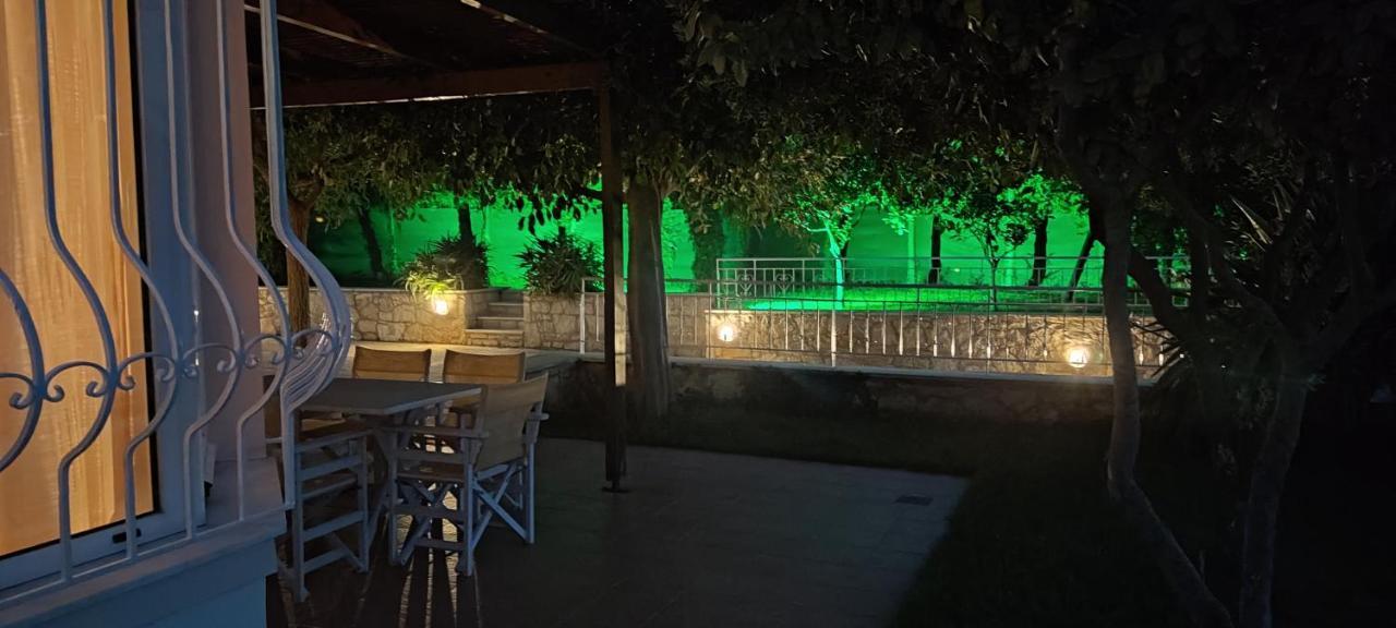 Villa Moma Palio Gerani ภายนอก รูปภาพ