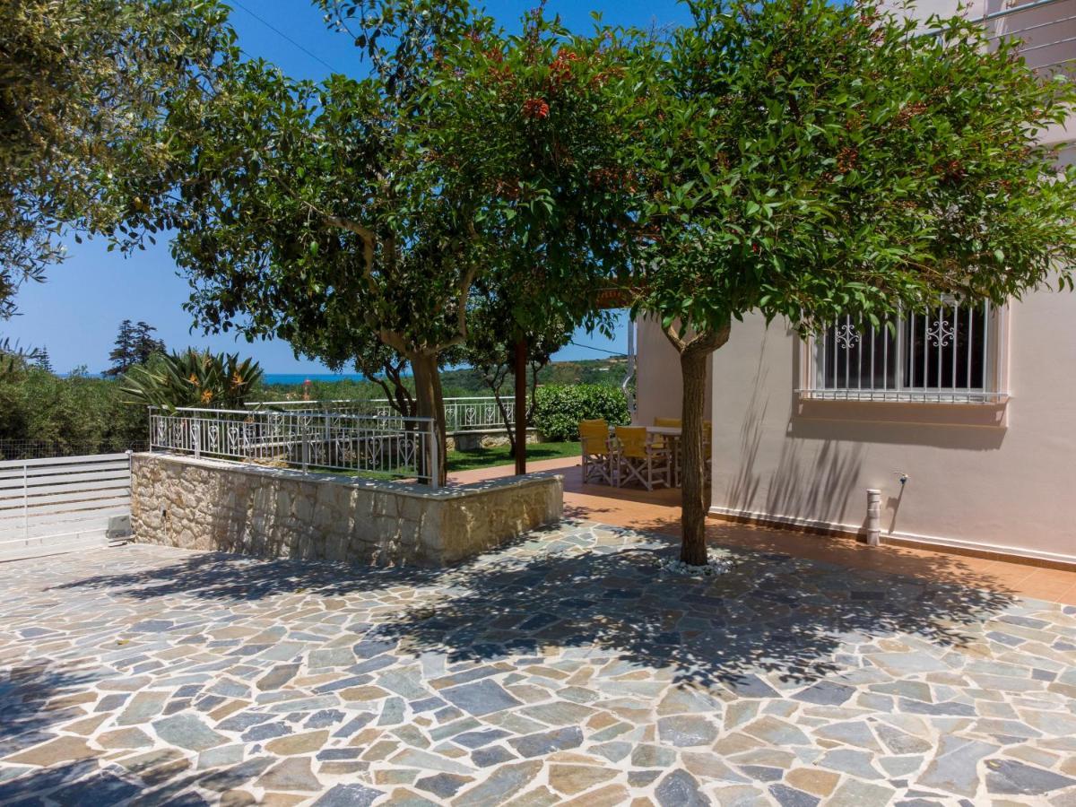 Villa Moma Palio Gerani ภายนอก รูปภาพ