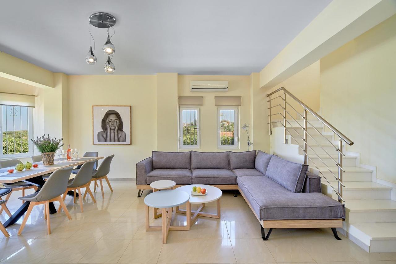 Villa Moma Palio Gerani ภายนอก รูปภาพ